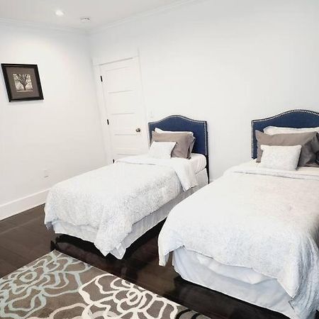 Charming And Comfortable! 메드퍼드 외부 사진